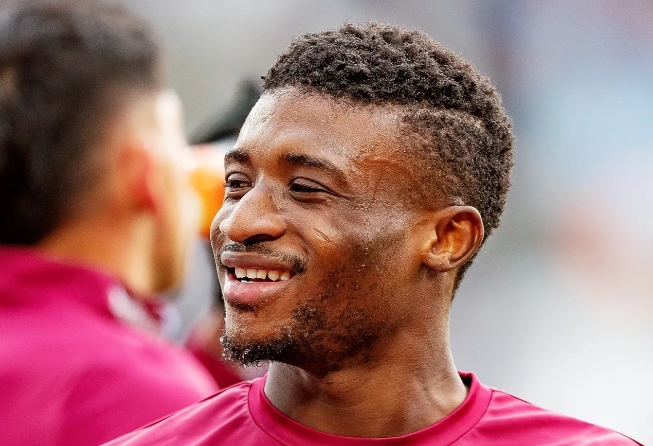 转折点门兴格拉德巴赫状态回暖，英超转会期攻防权衡，媒体盛赞，训练强度明显提升(意甲那不勒斯40桑普前5轮全胜)